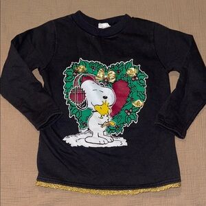 Vintage The Peanuts Black Long Sleeve Kids Sweater Shirt Sz 6Y Snoopy